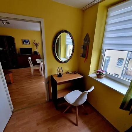 Cityappartement With Balcony